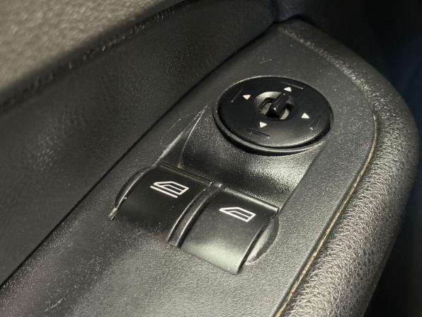 Ford Focus II с пробегом 2007 года, цена 265 000 рублей, 319489 км, хэтчбек, Автокод Объявления