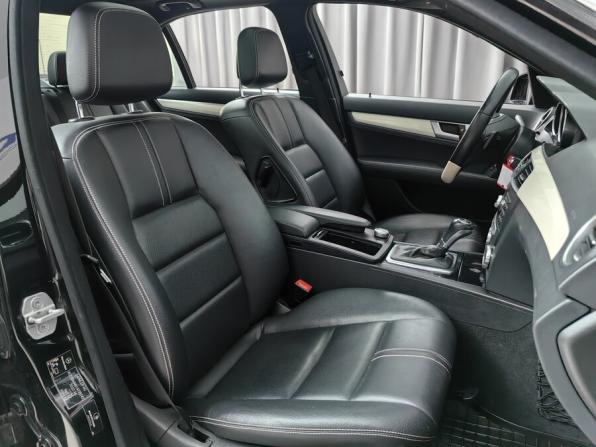 Mercedes-Benz C-Класс III (W204) Рестайлинг с пробегом 2012 года, цена 1 315 000 рублей, 202000 км, седан, Автокод Объявления
