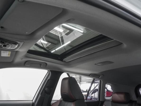 Toyota Corolla Cross I с пробегом 2023 года, цена 3 799 000 рублей, 30433 км, внедорожник, Автокод Объявления