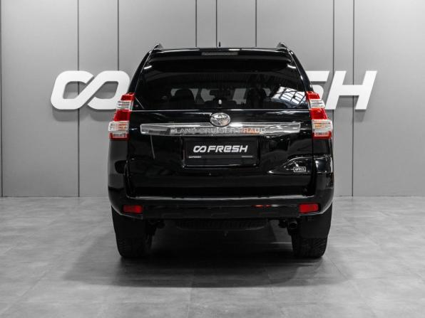 Toyota Land Cruiser Prado 150 Series Рестайлинг 1 с пробегом 2017 года, цена 4 450 000 рублей, 66610 км, внедорожник, Автокод Объявления