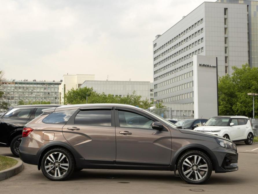 Lada (ВАЗ) Vesta I Москва  - изображение 3