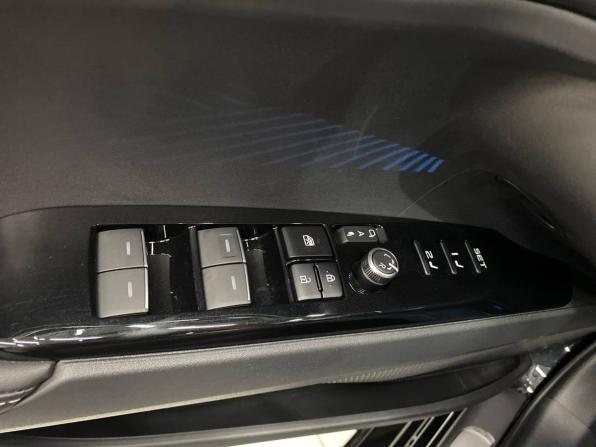 Новый Toyota Camry IX (XV80) China Market 2025 года, цена 4 099 000 рублей, седан, Автокод Объявления