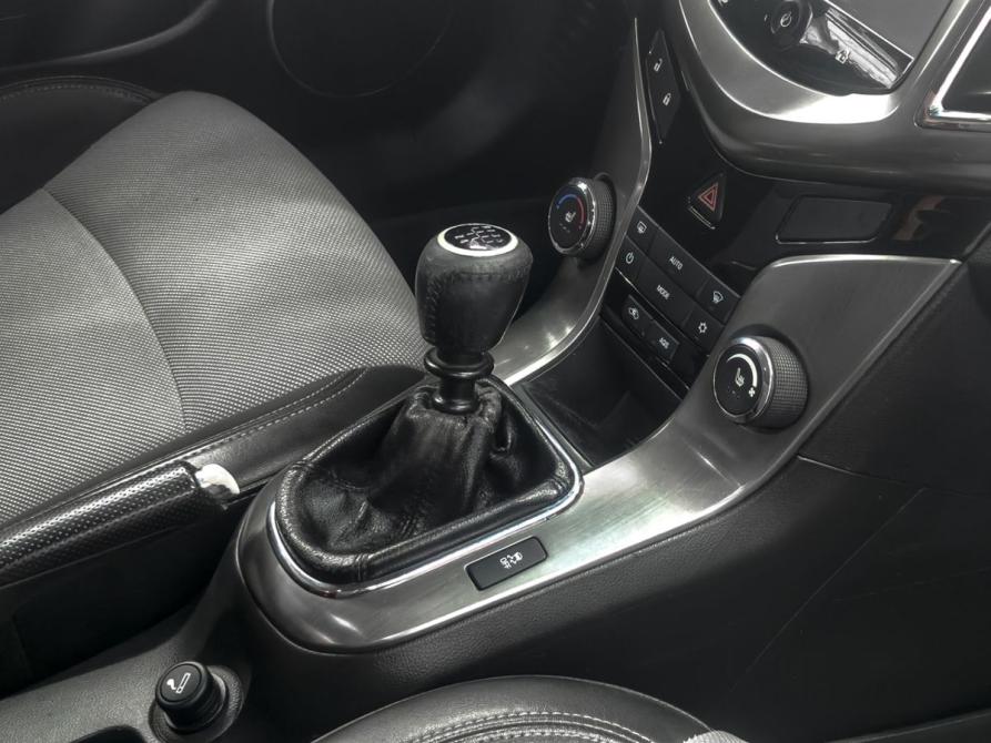 Chevrolet Cruze I Рестайлинг Ростов-на-Дону  - изображение 10