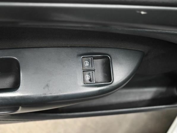 Skoda Octavia II (A5) Рестайлинг с пробегом 2012 года, цена 900 000 рублей, 163153 км, лифтбек, Автокод Объявления