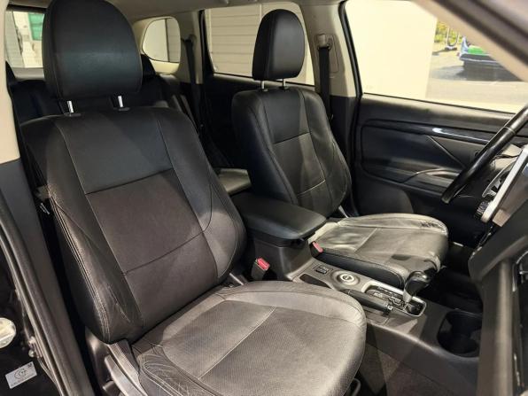 Mitsubishi Outlander III Рестайлинг 2 с пробегом 2015 года, цена 1 670 000 рублей, 219867 км, внедорожник, Автокод Объявления