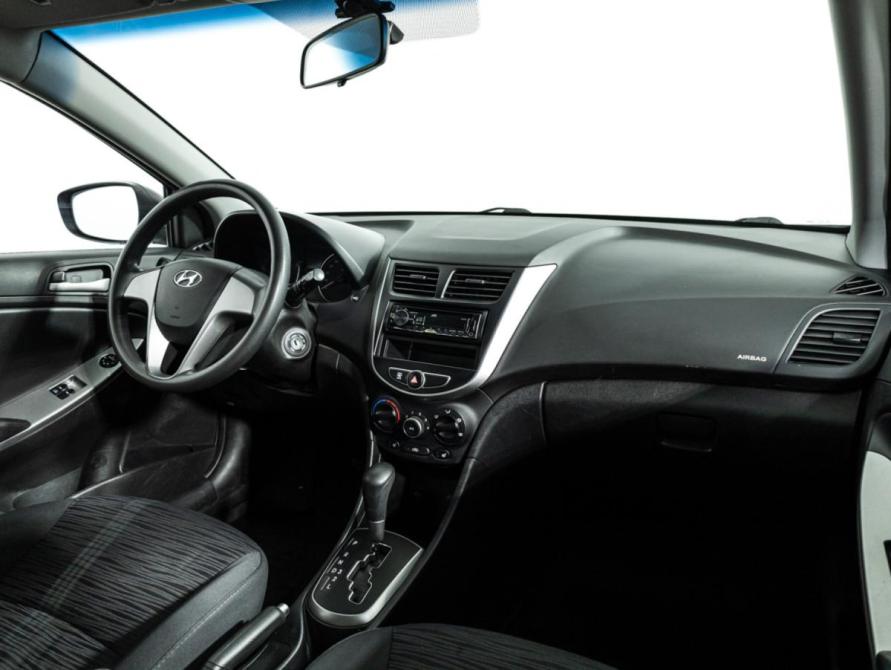 Hyundai Solaris I Рестайлинг Санкт-Петербург  - изображение 10