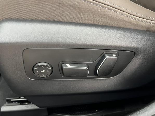 BMW 5 серии VIII (G60/G61/G68) с пробегом 2025 года, цена 9 250 000 рублей, 4526 км, седан, Автокод Объявления