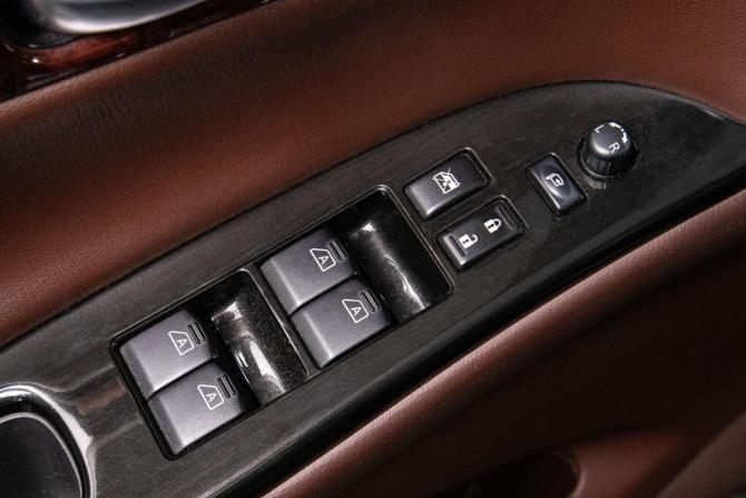 Infiniti QX50 I Рестайлинг с пробегом 2016 года, цена 2 159 000 рублей, 158780 км, внедорожник, Автокод Объявления