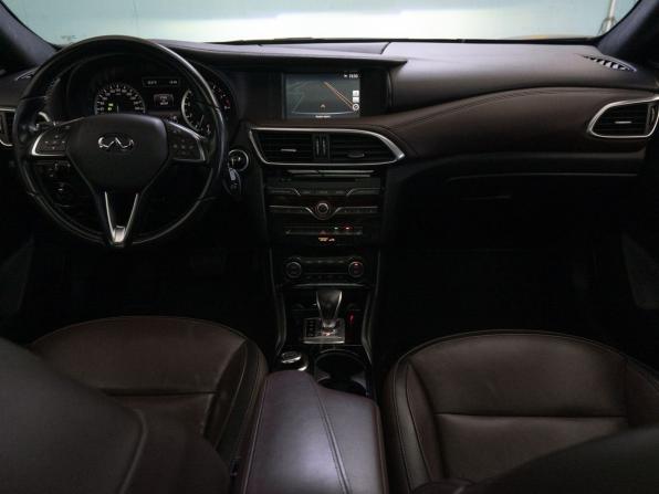 Infiniti Q30 с пробегом 2016 года, цена 2 100 000 рублей, 104395 км, хэтчбек, Автокод Объявления
