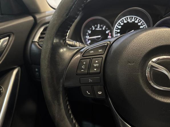 Mazda 6 III (GJ) Рестайлинг с пробегом 2015 года, цена 1 499 000 рублей, 220000 км, седан, Автокод Объявления