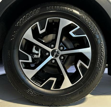 Kia Sportage V с пробегом 2026 года, цена 3 900 000 рублей, 14 км, внедорожник, Автокод Объявления