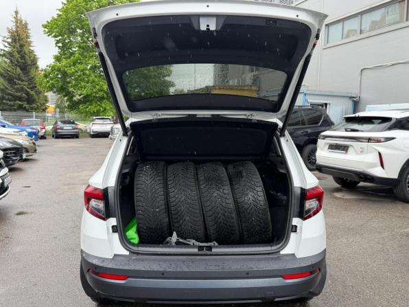 Skoda Karoq I с пробегом 2021 года, цена 2 649 000 рублей, 29000 км, внедорожник, Автокод Объявления
