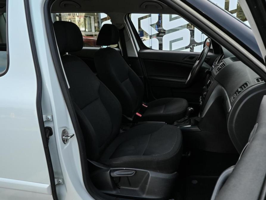 Skoda Yeti I Рестайлинг Волгоград  - изображение 8