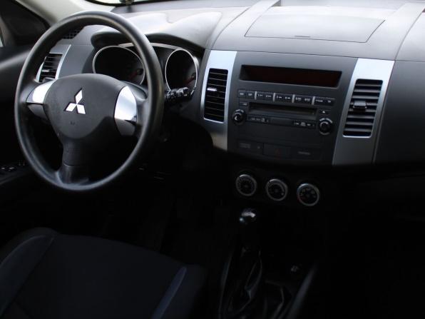 Mitsubishi Outlander II с пробегом 2008 года, цена 899 000 рублей, 248048 км, внедорожник, Автокод Объявления
