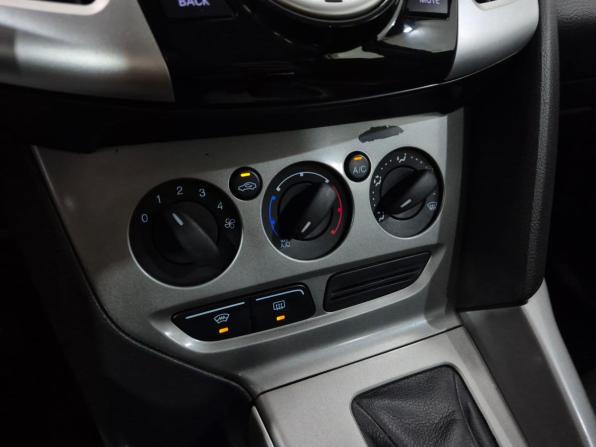 Ford Focus III с пробегом 2013 года, цена 645 000 рублей, 140933 км, хэтчбек, Автокод Объявления