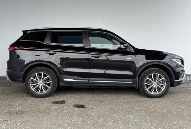 Geely Atlas Pro с пробегом 2023 года, цена 2 250 000 рублей, 53212 км, внедорожник, Автокод Объявления