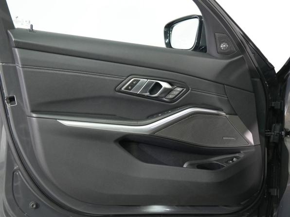 BMW 3 серии VII (G2x) с пробегом 2019 года, цена 3 780 000 рублей, 66236 км, седан, Автокод Объявления