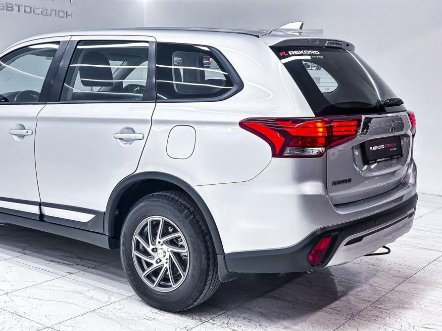Mitsubishi Outlander III Рестайлинг 3 Уфа  - изображение 24