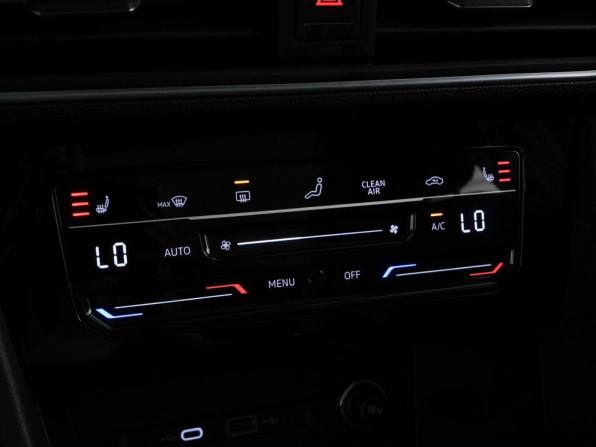 Volkswagen Tiguan II Рестайлинг (China Market) с пробегом 2024 года, цена 3 899 000 рублей, 15518 км, внедорожник, Автокод Объявления