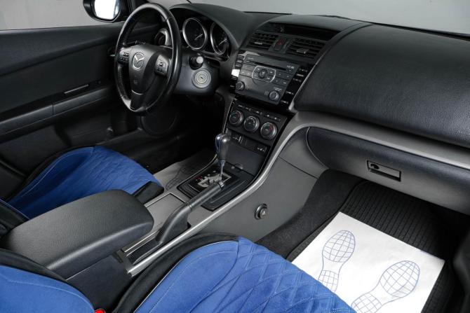 Mazda 6 II (GH) Рестайлинг с пробегом 2010 года, цена 1 049 000 рублей, 195000 км, седан, Автокод Объявления