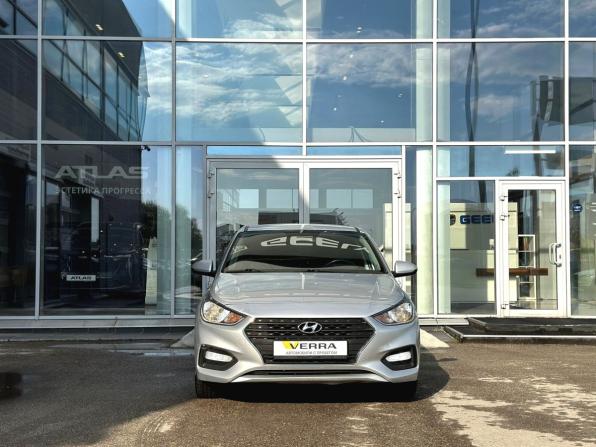 Hyundai Solaris II с пробегом 2019 года, цена 1 060 000 рублей, 141820 км, седан, Автокод Объявления