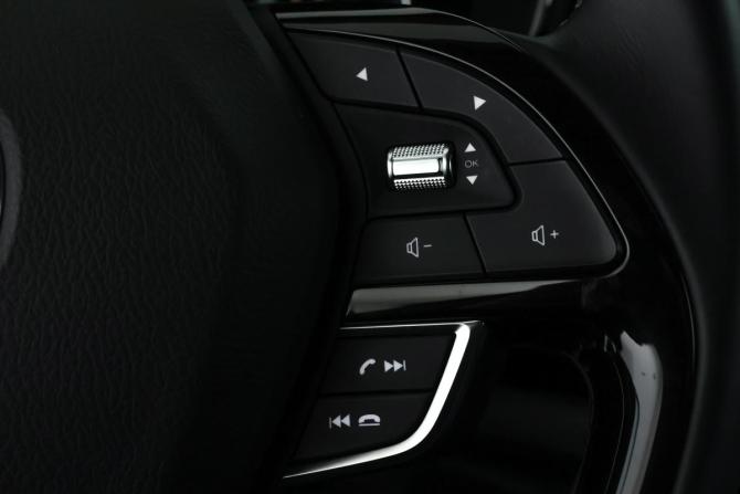 Changan CS95 I Рестайлинг 2 с пробегом 2023 года, цена 2 840 000 рублей, 30300 км, внедорожник, Автокод Объявления