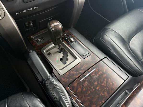 Toyota Land Cruiser 200 Series с пробегом 2011 года, цена 3 200 000 рублей, 226900 км, внедорожник, Автокод Объявления