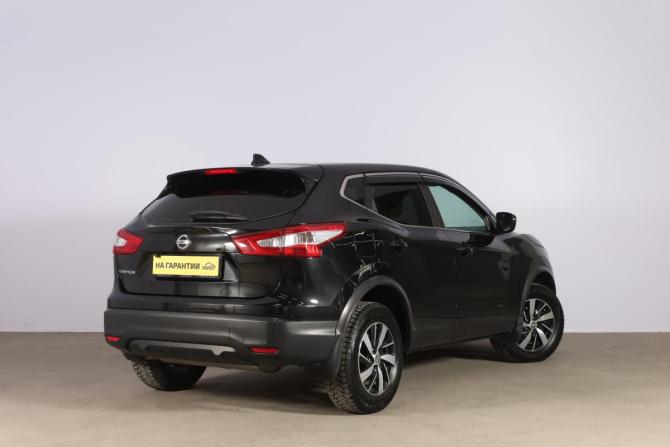 Nissan Qashqai II с пробегом 2017 года, цена 1 449 000 рублей, 90501 км, внедорожник, Автокод Объявления