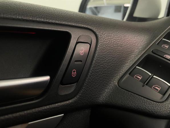 Volkswagen Tiguan I Рестайлинг с пробегом 2011 года, цена 1 210 000 рублей, 177376 км, внедорожник, Автокод Объявления
