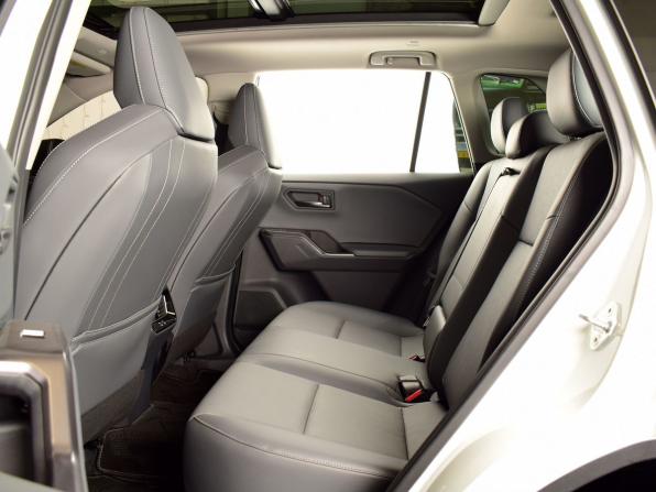 Toyota RAV4 VI (XA60) с пробегом 2026 года, цена 4 299 995 рублей, 11 км, внедорожник, Автокод Объявления