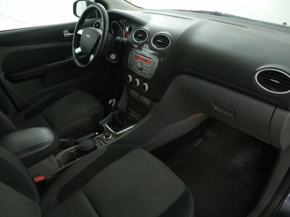 Ford Focus II Рестайлинг с пробегом 2008 года, цена 487 000 рублей, 190000 км, хэтчбек, Автокод Объявления