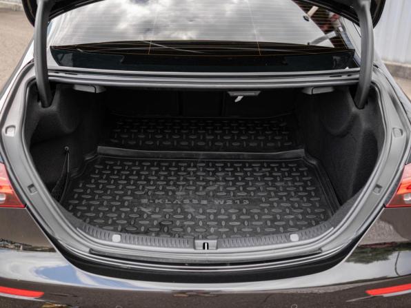 Mercedes-Benz E-Класс V (W213 S213 C238) Рестайлинг с пробегом 2020 года, цена 4 699 000 рублей, 87162 км, седан, Автокод Объявления