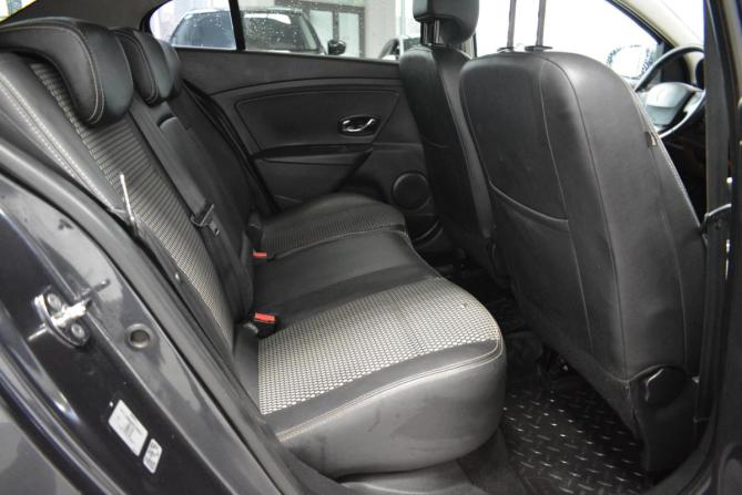 Renault Fluence I с пробегом 2012 года, цена 579 000 рублей, 211000 км, седан, Автокод Объявления