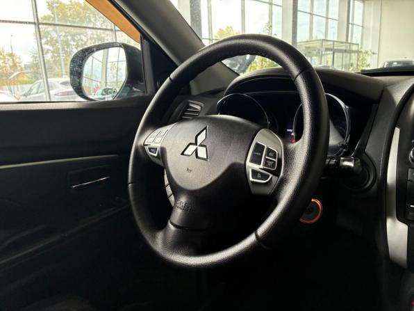 Mitsubishi ASX I с пробегом 2011 года, цена 835 000 рублей, 240000 км, внедорожник, Автокод Объявления