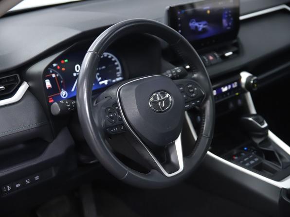 Toyota RAV4 V (XA50) с пробегом 2023 года, цена 3 490 000 рублей, 54219 км, внедорожник, Автокод Объявления
