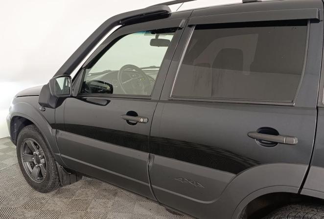 Chevrolet Niva I Рестайлинг с пробегом 2019 года, цена 940 000 рублей, 93271 км, внедорожник, Автокод Объявления