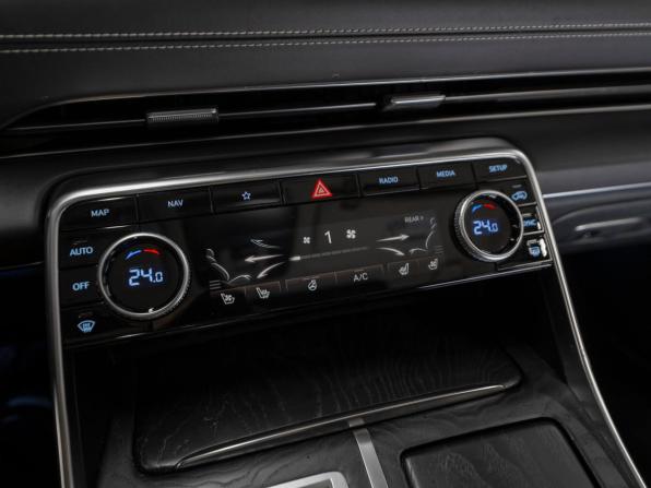 Genesis GV80 I с пробегом 2021 года, цена 7 900 000 рублей, 12848 км, внедорожник, Автокод Объявления