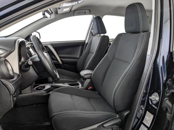 Toyota RAV4 IV (XA40) Рестайлинг с пробегом 2018 года, цена 2 377 500 рублей, 120339 км, внедорожник, Автокод Объявления