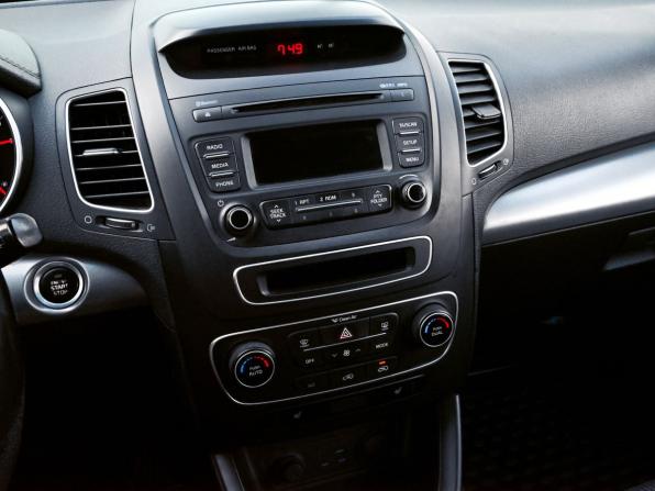 Kia Sorento II Рестайлинг с пробегом 2015 года, цена 1 799 000 рублей, 248805 км, внедорожник, Автокод Объявления