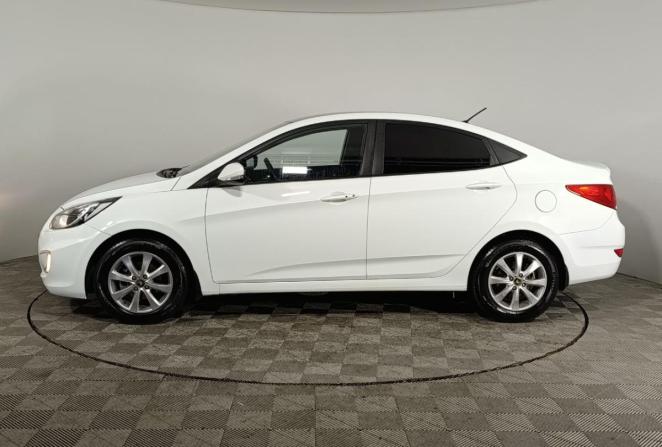 Hyundai Solaris I с пробегом 2013 года, цена 920 000 рублей, 235961 км, седан, Автокод Объявления
