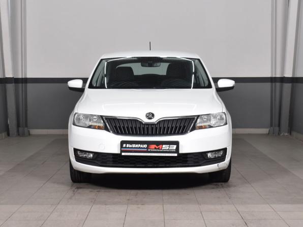 Skoda Rapid I Рестайлинг с пробегом 2018 года, цена 1 354 995 рублей, 88001 км, лифтбек, Автокод Объявления