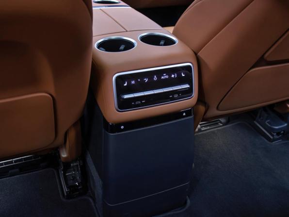 Li Auto (Lixiang) L9 I с пробегом 2023 года, цена 6 798 000 рублей, 33162 км, внедорожник, Автокод Объявления