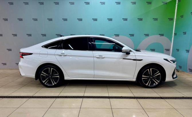 Chery Arrizo 8 с пробегом 2024 года, цена 2 020 000 рублей, 26247 км, седан, Автокод Объявления