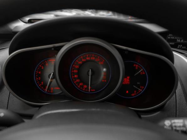 Mazda CX-7 I Рестайлинг с пробегом 2011 года, цена 945 000 рублей, 196091 км, внедорожник, Автокод Объявления