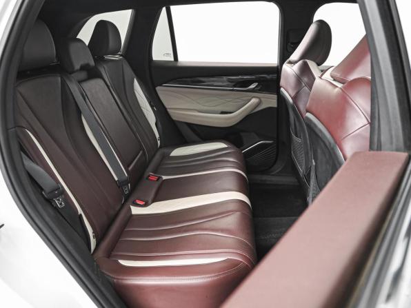 Geely Monjaro I с пробегом 2023 года, цена 2 927 000 рублей, 65845 км, внедорожник, Автокод Объявления