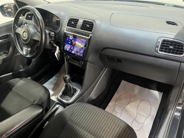 Volkswagen Polo V с пробегом 2013 года, цена 695 000 рублей, 247758 км, седан, Автокод Объявления