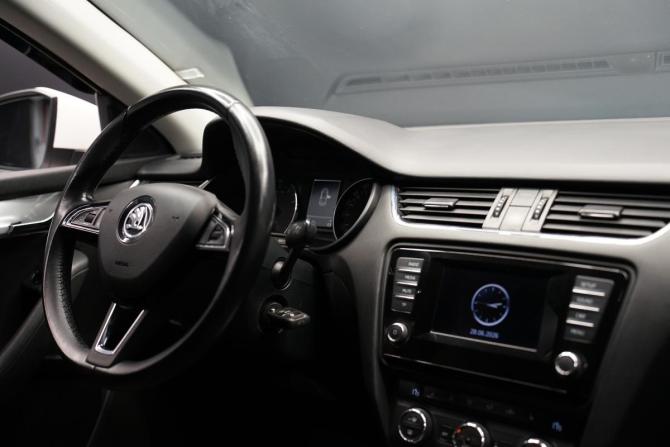 Skoda Octavia III (A7) с пробегом 2013 года, цена 1 080 000 рублей, 293000 км, лифтбек, Автокод Объявления