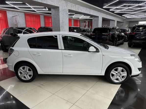 Opel Astra H Рестайлинг с пробегом 2014 года, цена 865 000 рублей, 113251 км, хэтчбек, Автокод Объявления