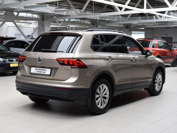 Volkswagen Tiguan II с пробегом 2019 года, цена 2 225 000 рублей, 110544 км, внедорожник, Автокод Объявления