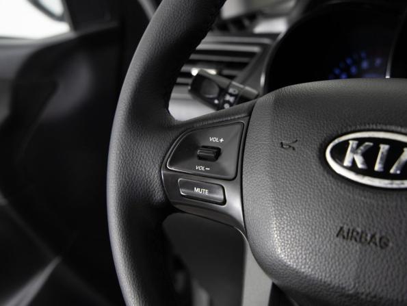 Kia Rio III с пробегом 2011 года, цена 649 000 рублей, 307025 км, седан, Автокод Объявления